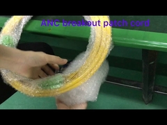 Emballage et production de cordons de raccordement à fibre optique 12 fibres, 24 fibres, 48 fibres